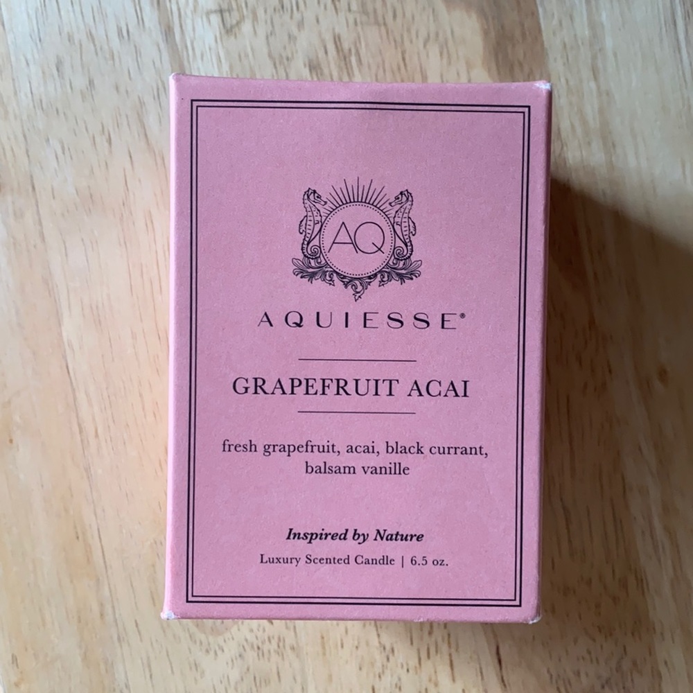 Aquiesse Grapefruit Acai candle 6.5 oz